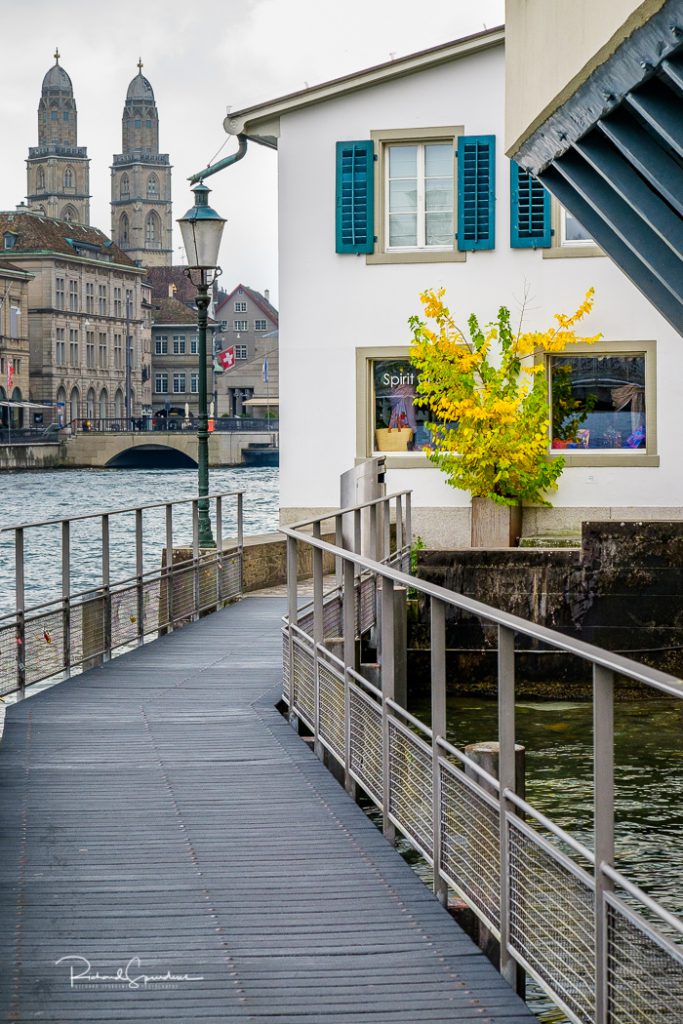 Zurich walkway be the river