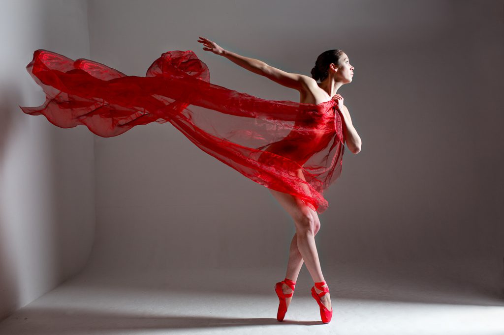 Dance Photography - Dance Photographer - red pointe expression