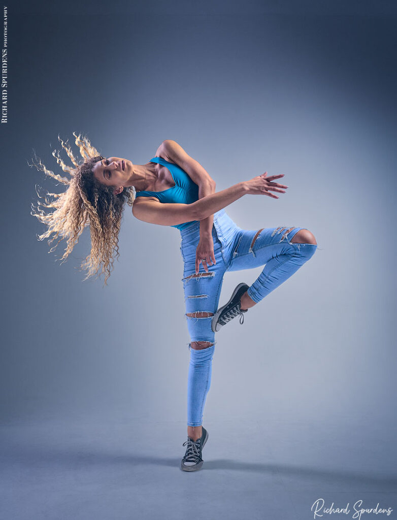 dance photographer - dance photography - dancer creating strong dance shapes